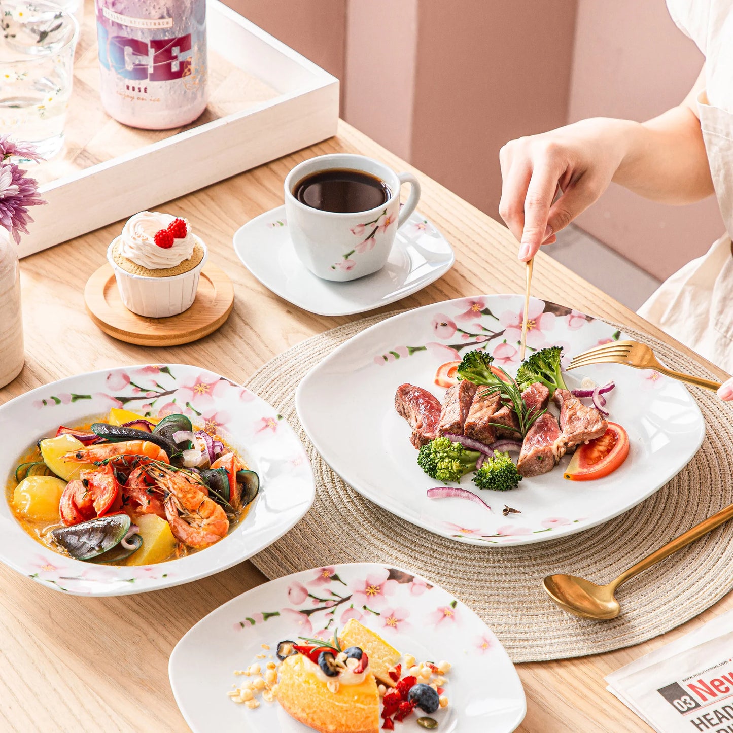 VEWEET ANNIE 30 Pc China Set for 6 Places